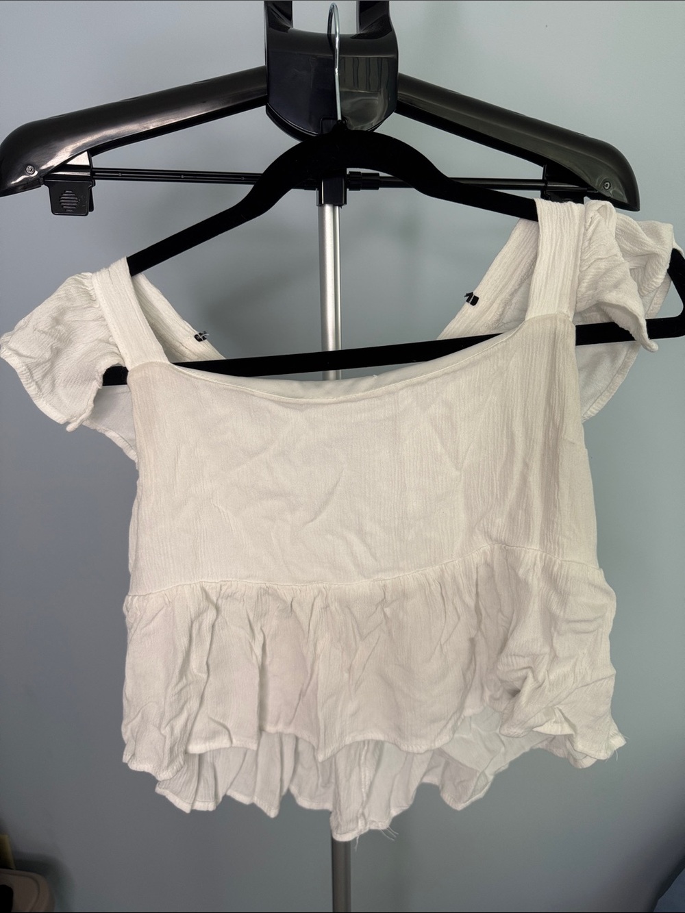 Forever 21 White Ruffle Square-Neck Crop Top
